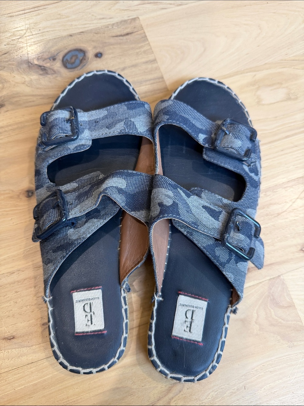 Ellen DeGeneres Blue Gray Camouflage Double Buckle Slide Sandals